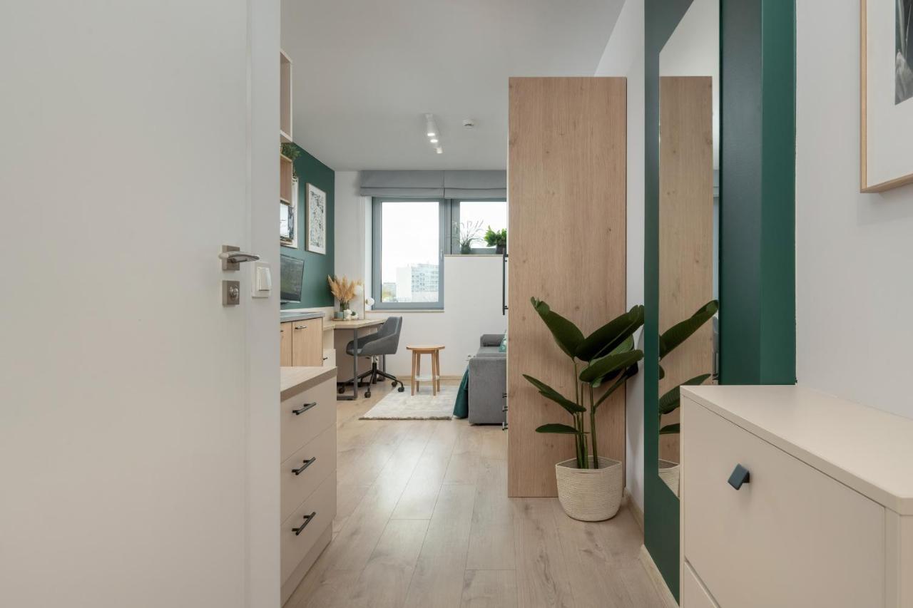 Trendy With Office Near Main Station By Renters Wroclaw