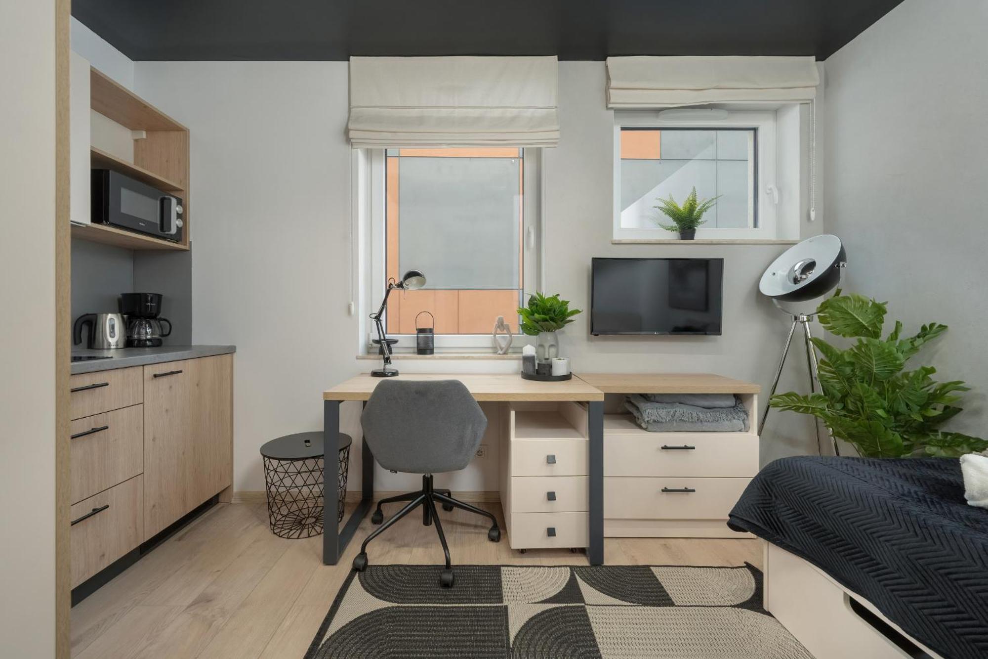 Trendy With Office Near Main Station By Renters Wroclaw