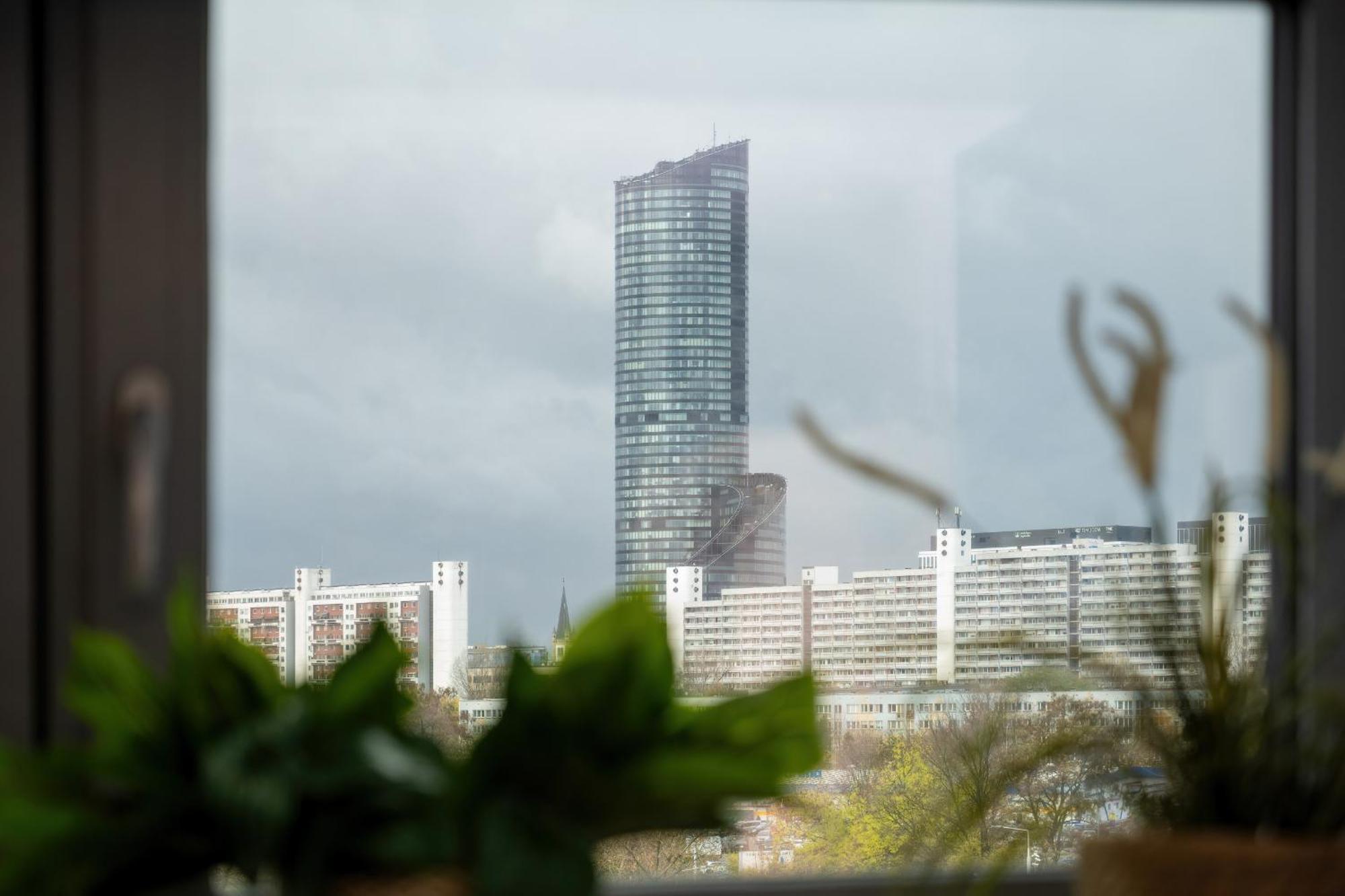 Apartment Trendy With Office Near Main Station By Renters Wroclaw